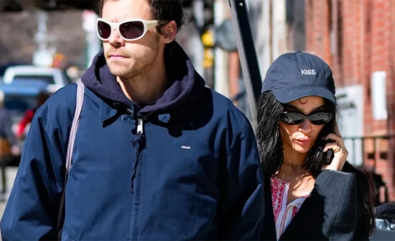 HARRY STYLES AND ZOE KRAVITZ STILL GOING STRONG AS THE COUPLE WAS SPOTTED IN NEW YORK