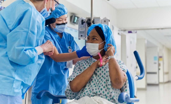 PIG KIDNEY TRANSPLANT OFFERS NEW HOPE FOR PATIENTS