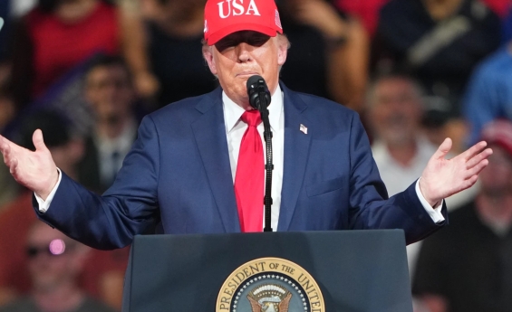 TRUMP REFERS TO BLACK MAN FROM RACIALLY OFFENSIVE 1988 CAMPAIGN 