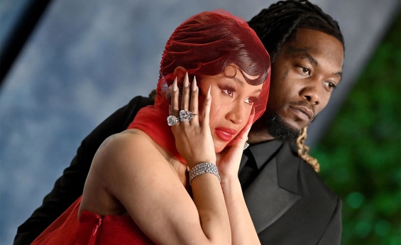 CARDI B AND OFFSET'S DIVORCE DRAMA HEATS UP: "SIGN THE PAPERS TODAY!"