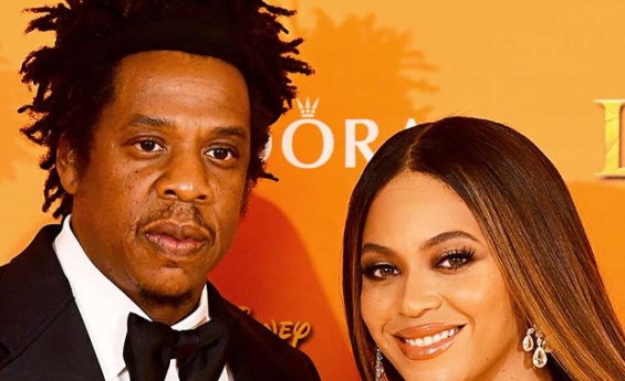 MAN ARRESTED AFTER CRASHING CAR INTO JAY-Z AND BEYONCE’S MANSION GATE IN NEW YORK