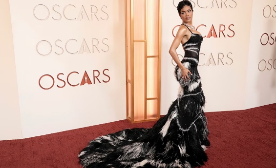 TEYANA TAYLOR SPEAKS OUT AFTER BEING SHOVED by OSCARS 2026 SECURITY