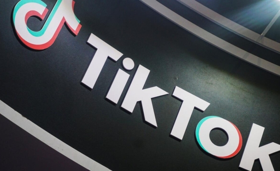 US SUPREME COURT AGREES TO HEAR TIKTOK BAN CASE