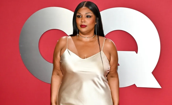 LIZZO REFLECTS ON FAME, CRITICISM AND PERSONAL GROWTH