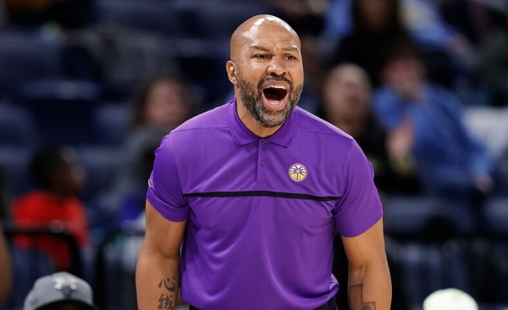 DEREK FISHER REVEALS GIVING UP $21 MILLION FOR DAUGHTER'S TREATMENT IN 2007