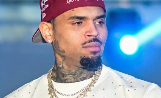 CHRIS BROWN CONFERRED WITH HONORARY PhD IN VISUAL AND PERFORMING ARTS