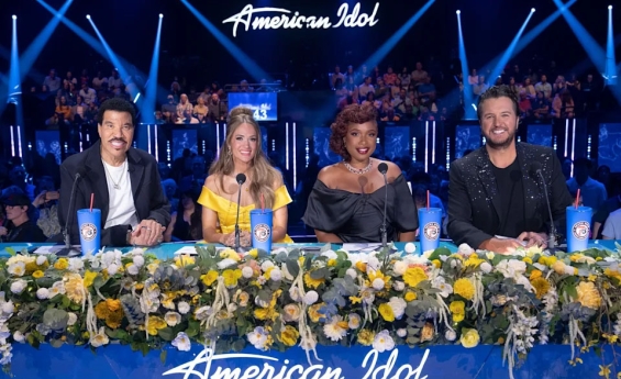 FOUR-TIME GRAMMY AWARDS WINNER AND "AMERICAN IDOL" JUDGE LIONEL RICHIE IS STILL PROCESSING A BIG FAMILY SHIFT 