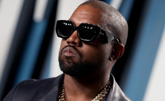 KANYE WEST CHANGES HIS NAME TO YE YE