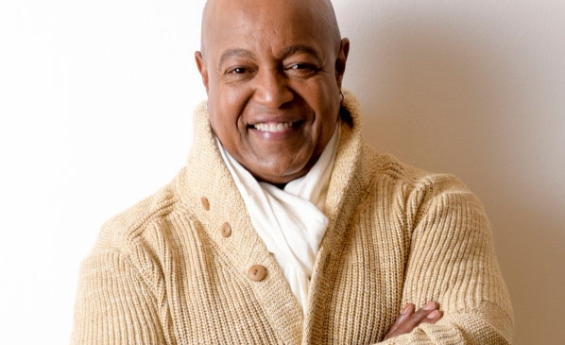 PEABO BRYSON, 'BEAUTY AND THE BEAST' AND 'A WHOLE NEW WORLD' SINGER, PASSES AWAY AT 75