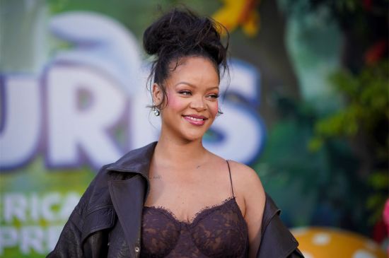 RIHANNA DEPARTS LOS ANGELES FOLLOWING TERRIFYING SHOOTING INCIDENT AT PRIVATE ESTATE.