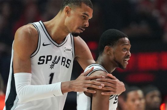 VICTOR WEMBANYAMA DELIVERS DOUBLE-DOUBLE AS SPURS SEAL SERIES