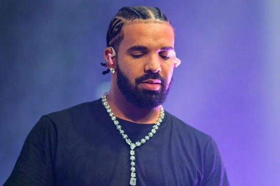 DRAKE SHARES EMOTIONAL  UPDATE ABOUT FATHER’S CANCER BATTLES IN NEW SONG ‘MAKE THEM CRY