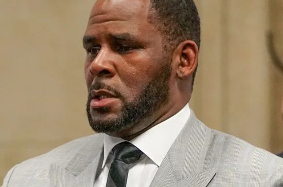 R KELLY OFFICIALLY ASKS PRESIDENT TRUMP  TO END HIS 30-YEAR PRISON SENTENCE