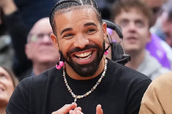 DRAKE FILES DEFAMATION LAWSUIT AGAINST UMG OVER FALSE ALLEGATIONS